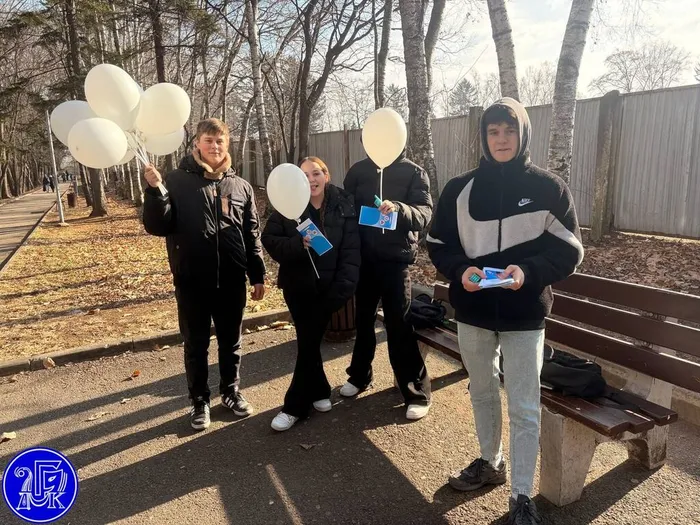 photo_5262506523533970216_y