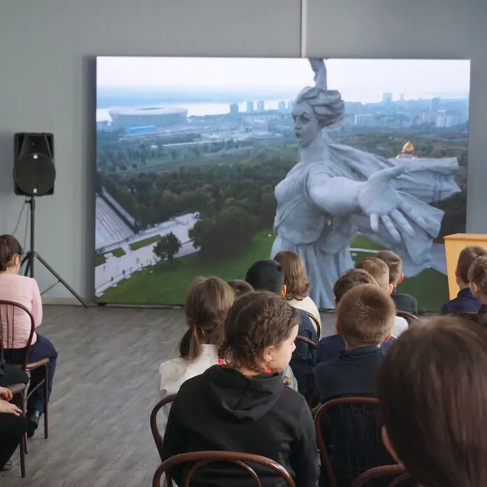 Память сильнее времени: виртуальная экскурсия на Мамаев курган